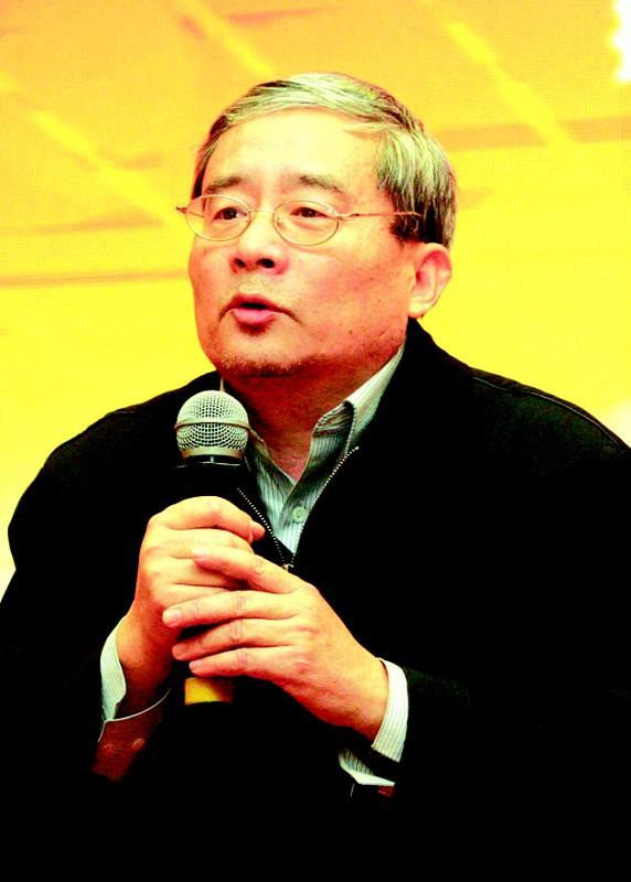 宋承敏——国家发改委正司级研究员，中国科学院中国发展战略学研究会理事，中国金融学会理事，中国城市经济学会理事！