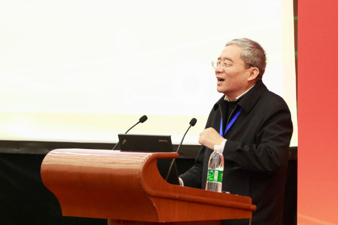 宋承敏——国家发改委正司级研究员，中国科学院中国发展战略学研究会理事，中国金融学会理事，中国城市经济学会理事！