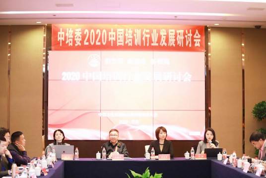 李云山博士——首席专家！心理学博士、兼修金融学博士！东尼博赞（世界大脑之父）中国弟子！ 清华大学/北京大学多所高校总裁班导师！